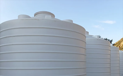 永昌塑料大桶怎么选？PE/PP材质区别及选购指南