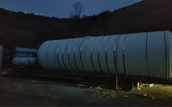 永昌圆桶运输途中