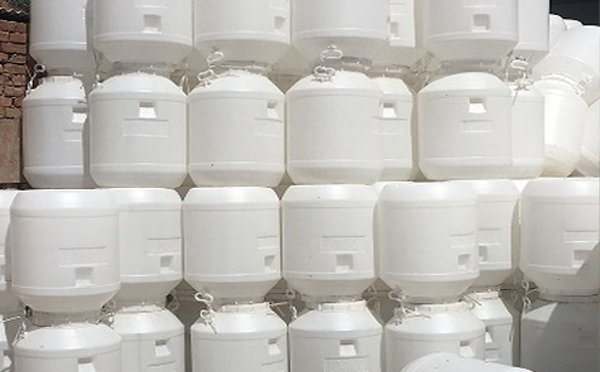 永昌塑料桶耐化学腐蚀性能选择指南